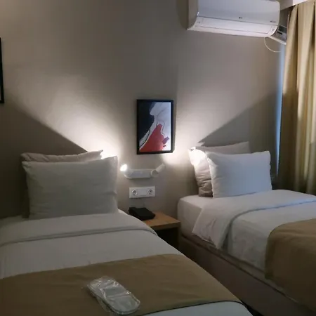 巴尔塔酒店 3*