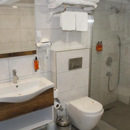 Balta Hotel 3*